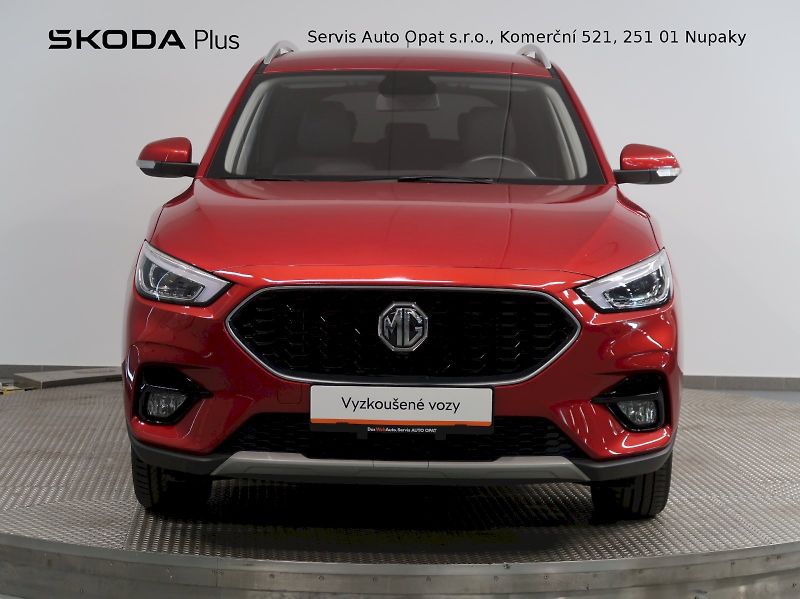 MG ZS (2022) EMOTION 1.5VTi-Tech 77KW - fotka 4 z 33