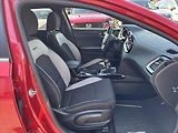 Kia Ceed 1,5 TGDi GT Line 1.ČR TAŽNÉ - náhled 18