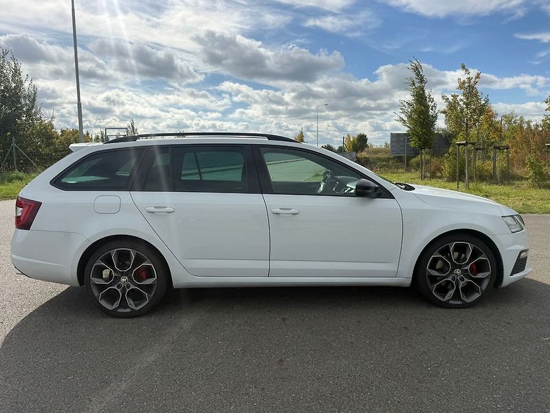 Škoda Octavia 2,0 TDI RS 135 kW 4X4 DSG ODPO - fotka 6 z 21
