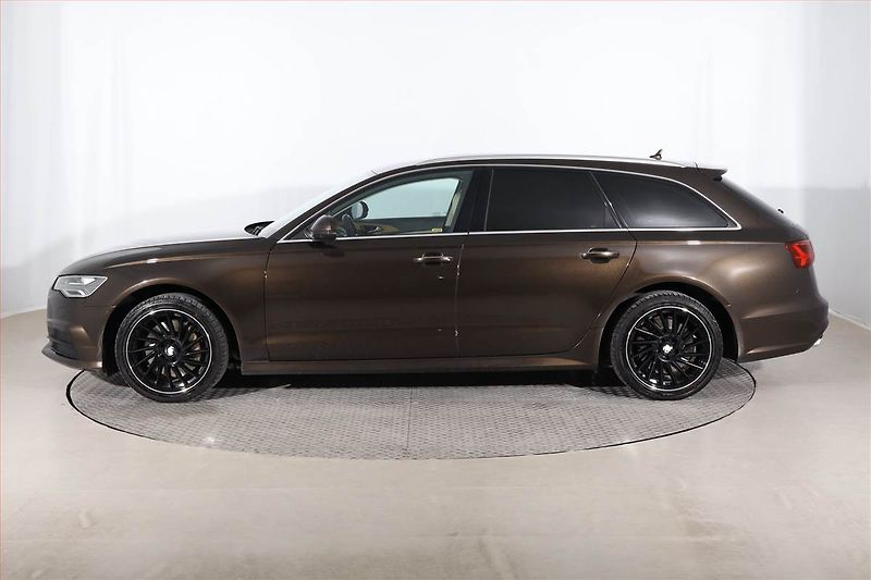 Audi A6 (2017) 3.0 TDI, 4X4, Automat - fotka 3 z 29