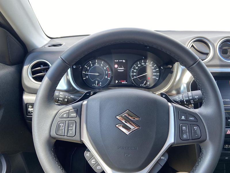 Suzuki Vitara 1.4 BoosterJet 6AT 4x4 Eleganc - fotka 15 z 22