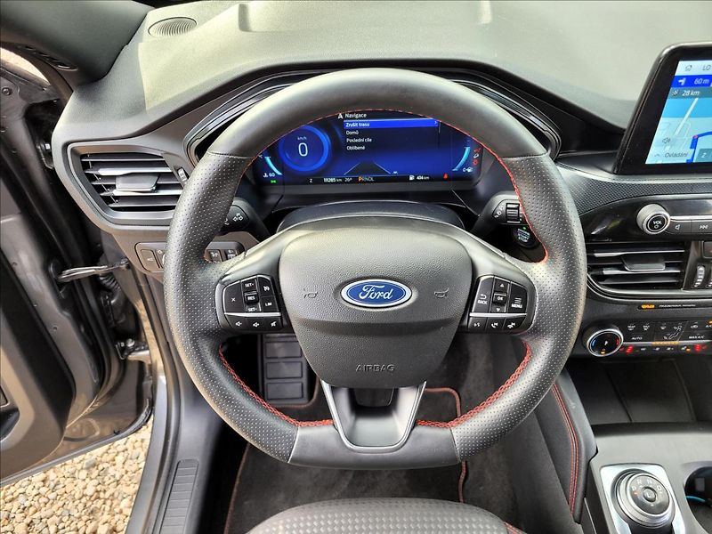 Ford Kuga 2,5 Rezervace! HEV,140kw,ST-li - fotka 20 z 50