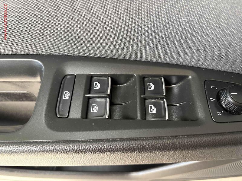 Seat Leon (2018) 1.8 TSi, Xcellence, TZ, +kola - fotka 12 z 16