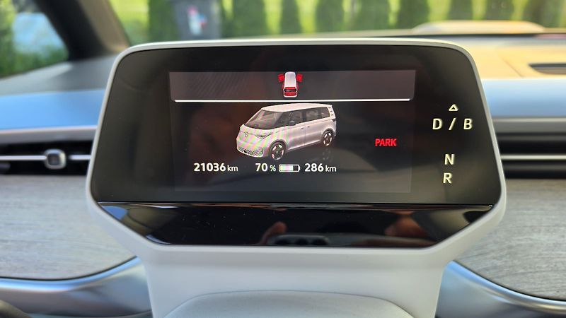 Volkswagen ID.Buzz (2023) Pro 150 kW - fotka 16 z 27