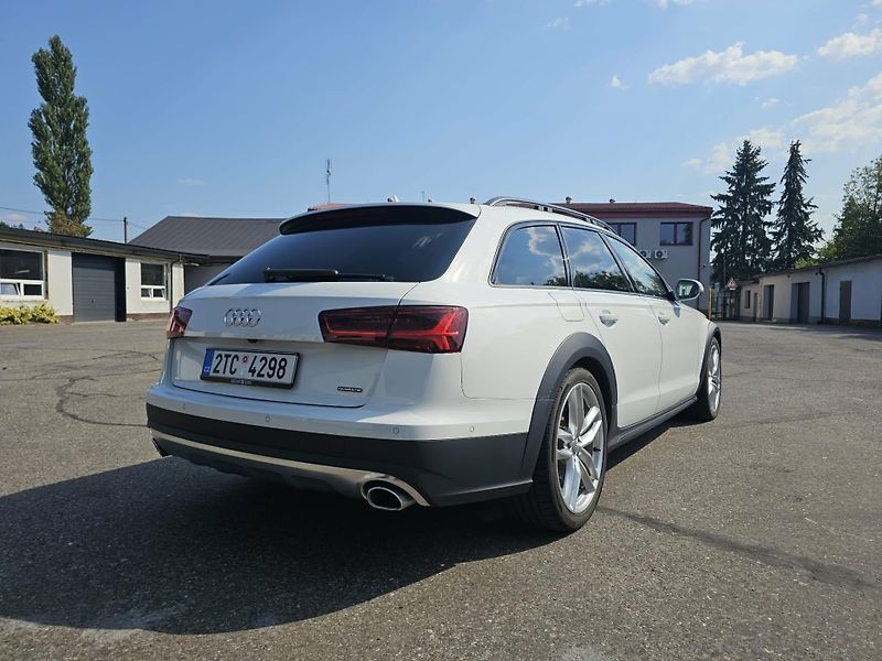 Audi A6 (2018) Allroad - fotka 4 z 34