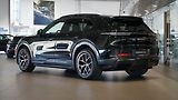 Porsche Cayenne Electric 360 Pano Display spol - náhled 1