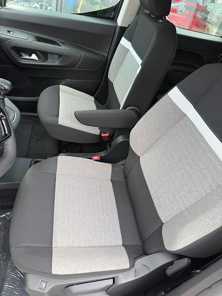Citroën Berlingo (2025) XL PLUS 1,5 HDI 130K - fotka 6 z 11