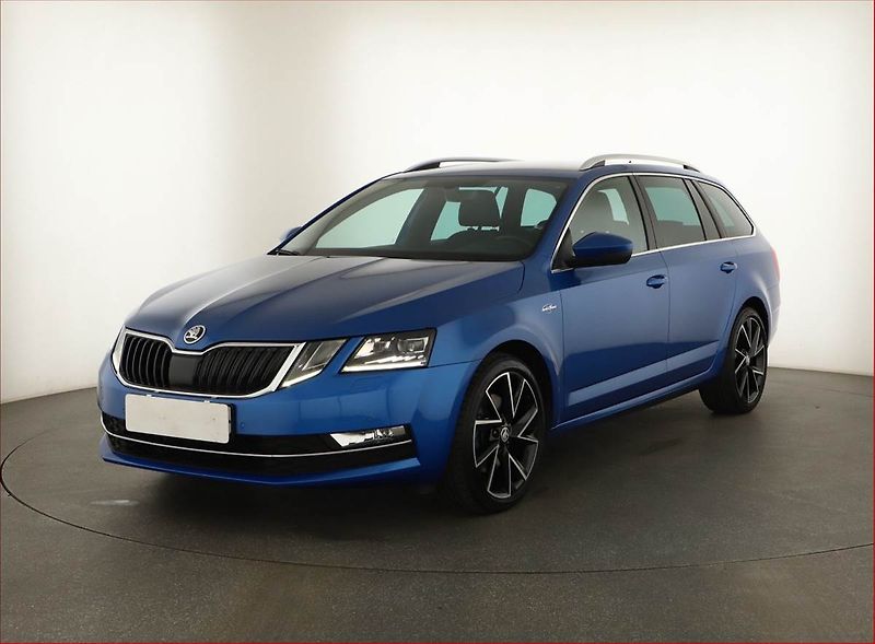 Škoda Octavia (2019) Laurin&Klement 2.0 TSI, 4X4 - fotka 2 z 18