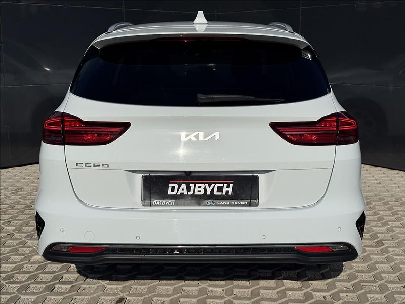 Kia Ceed 1,6 CRDI Exclusive ČR DPH - fotka 7 z 25