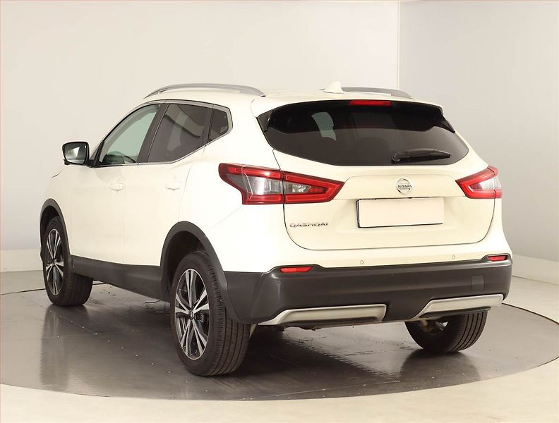 Nissan Qashqai (2018) 1.6 dCi, Automat, Serv.kniha - fotka 4 z 22
