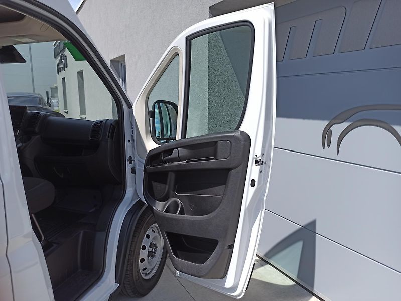 Toyota Proace Max 2.2D 132kW L4H3 NOVÉ  - fotka 24 z 26