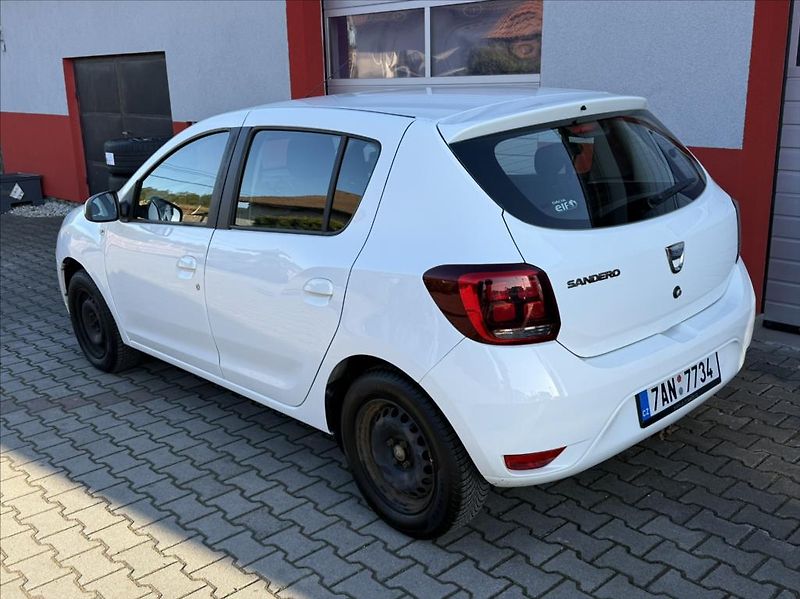 Dacia Sandero 1,0 klima / zcela nový servis - fotka 3 z 17