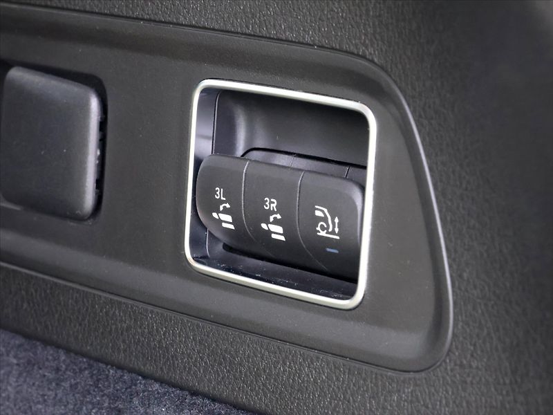 Mercedes-Benz GLS 2,9 400d 4MATIC AMG CZ DPH - fotka 14 z 49