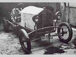 Mikroauto David.