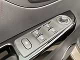 Renault Captur (2015) 1.2 TCe, Intense, AT, TZ - náhled 13