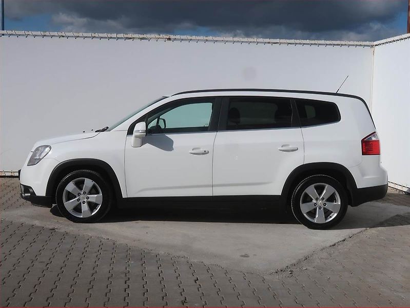 Chevrolet Orlando (2013) 2.0 VCDi, 7 míst, Tempomat - fotka 3 z 18