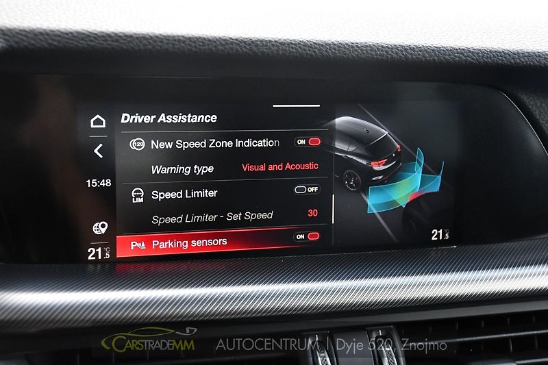Alfa Romeo Stelvio 2.0T 16V 206kW VELOCE AT8 Q4 - fotka 34 z 50