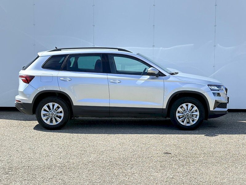 Škoda Karoq (2025) 1.5 TSI / 110 kW / SELECTION - fotka 19 z 29