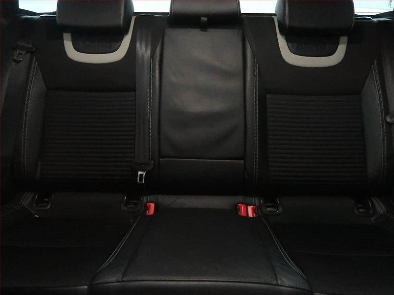 Škoda Octavia (2015) RS 2.0 TDI, Automat, Kůže - fotka 10 z 16