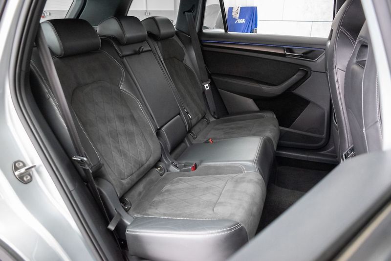 Škoda Kodiaq 2.0 TDI 4x4*SPORTLINE*TAŽNÉ*ČR - fotka 13 z 48