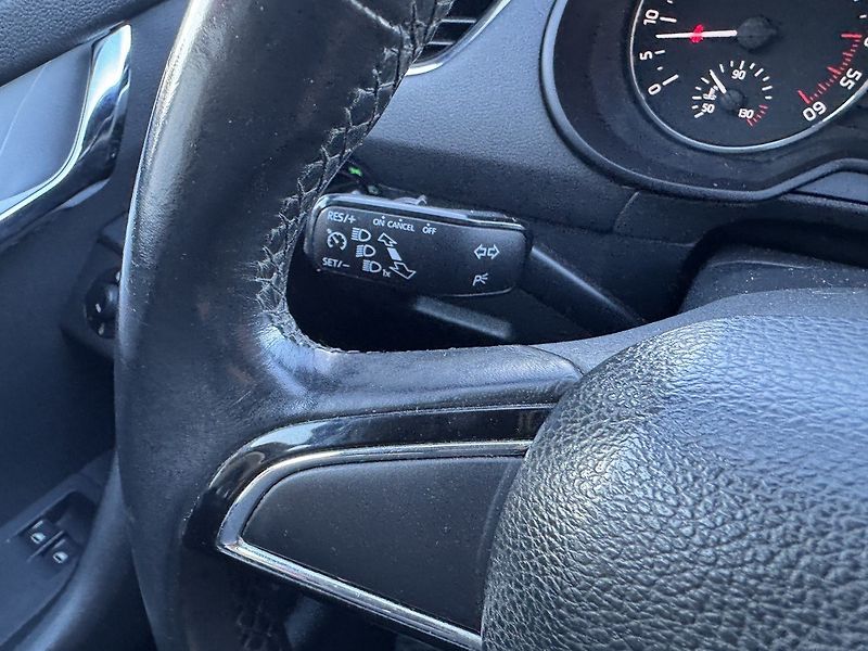 Škoda Octavia (2013) 2.0TDi  Klima Tempomat BT - fotka 7 z 45