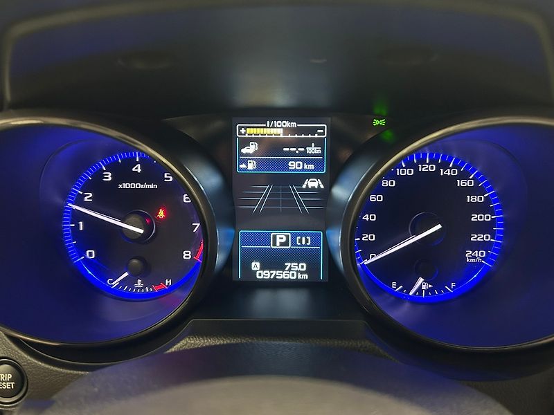 Subaru Outback (2018) 2.5 Executive 2018 | Záruka - fotka 43 z 63