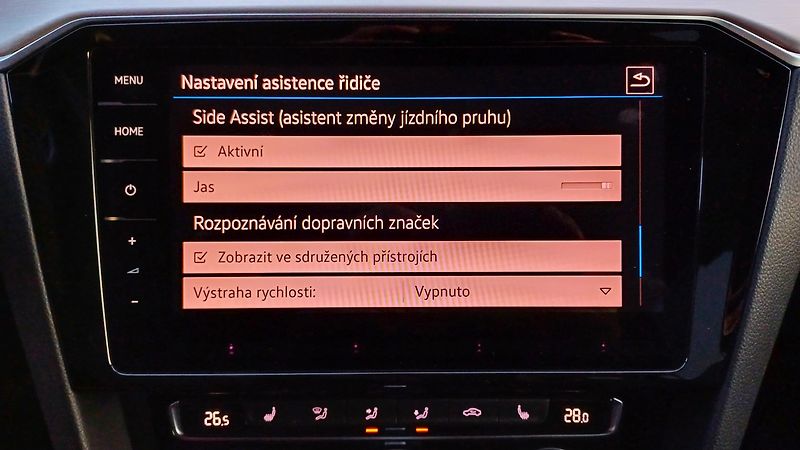 Volkswagen Passat Variant (2019) 2.0 Bi-TDI HIGHLINE - fotka 47 z 54