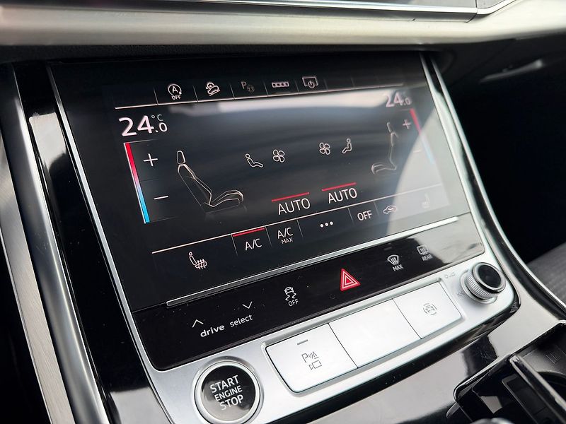 Audi Q7 S-Line  210kW Matrix - fotka 12 z 25