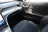 Mercedes-Benz Třídy C 220D 4M AMG ČR  - náhled 24