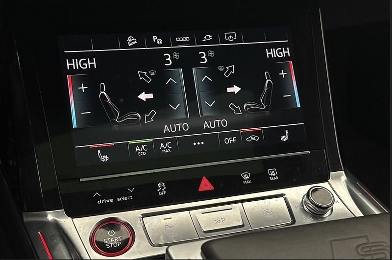 Audi SQ8 e-tron quattro Tažné Pano 360k - fotka 22 z 34