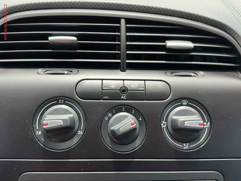 Seat Altea (2011) 1.4i, AC - fotka 12 z 16