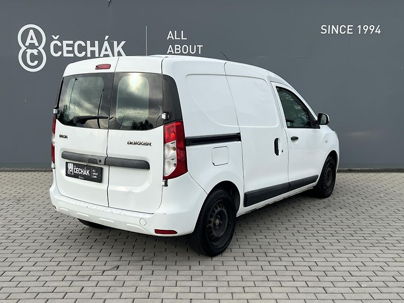Dacia Dokker (2014) 1,6i 16V - fotka 5 z 23