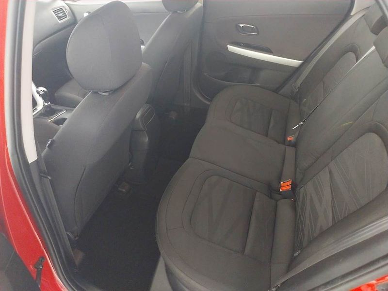 Kia Ceed (2017) 1.6 CRDi, Serv.kniha, Tempomat - fotka 10 z 17