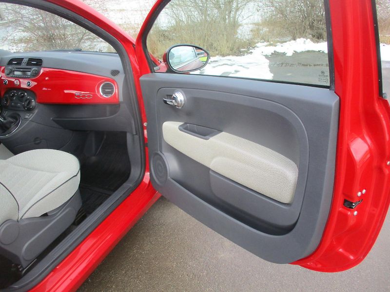 Fiat 500 1.2i LOUNGE L+Z PNEU*SERVIS* - fotka 25 z 43