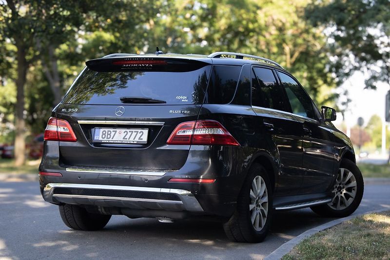 Mercedes-Benz Třídy M Servisované, AMG paket, tažné, - fotka 5 z 42