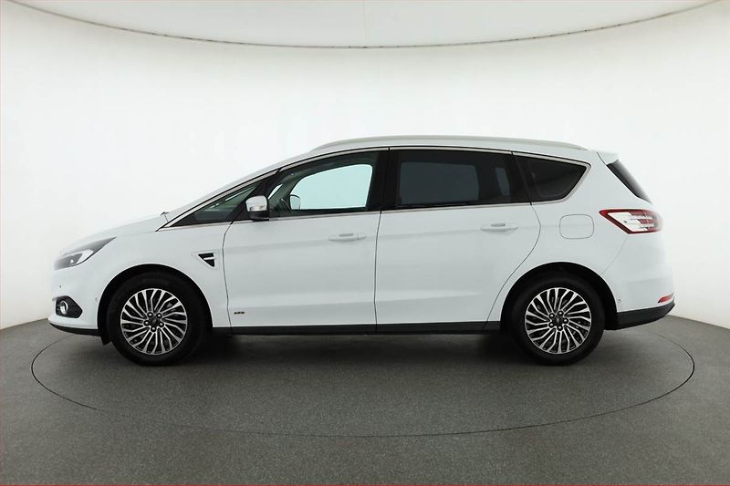 Ford S-MAX (2020) 2.0 EcoBlue, 4X4, Automat - fotka 3 z 21