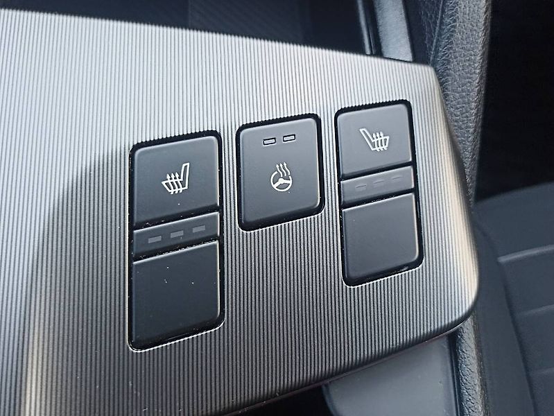 Kia Sportage (2025) 1.6 T-GDI TOP 7DCT - fotka 23 z 35