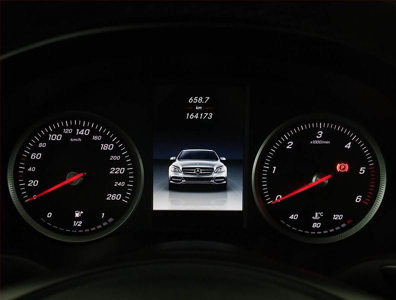 Mercedes-Benz Třídy C (2016) C 220 d, Automat, Serv.kniha - fotka 9 z 18
