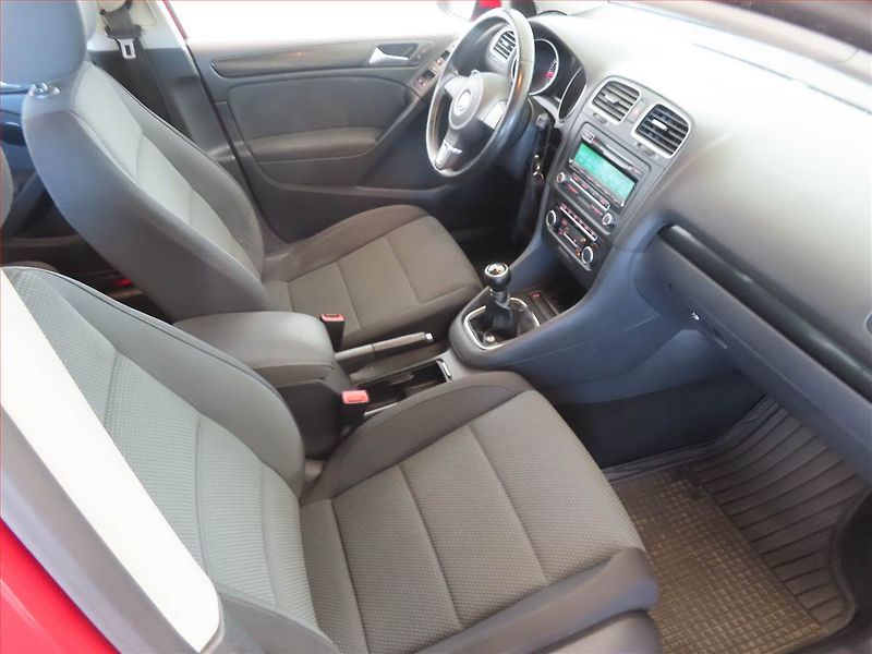 Volkswagen Golf (2012) Comfortline 1.2 TSI - fotka 9 z 13