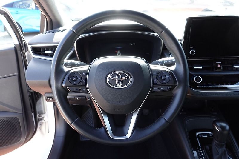 Toyota Corolla 1.8HEV CVT  Comfort Style Tech - fotka 17 z 31
