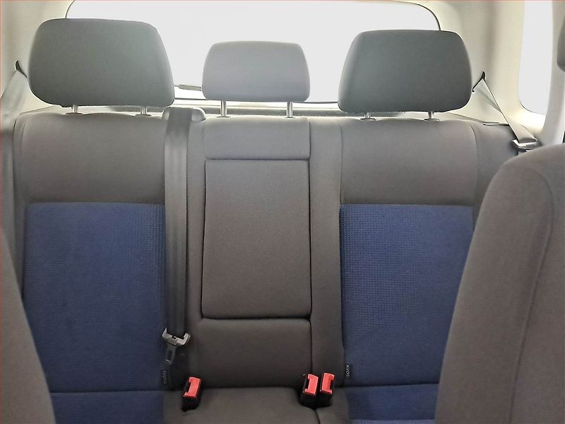 Volkswagen Polo (2008) 1.2, servisované - fotka 10 z 15