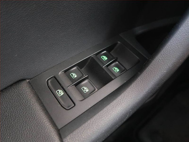 Škoda Octavia (2020) Style 1.5 TSI, Tempomat - fotka 16 z 16