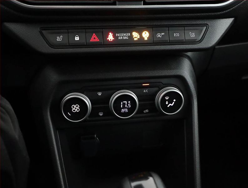 Dacia Sandero (2024) 1.0 TCe, Automat, ČR,1.maj - fotka 10 z 16