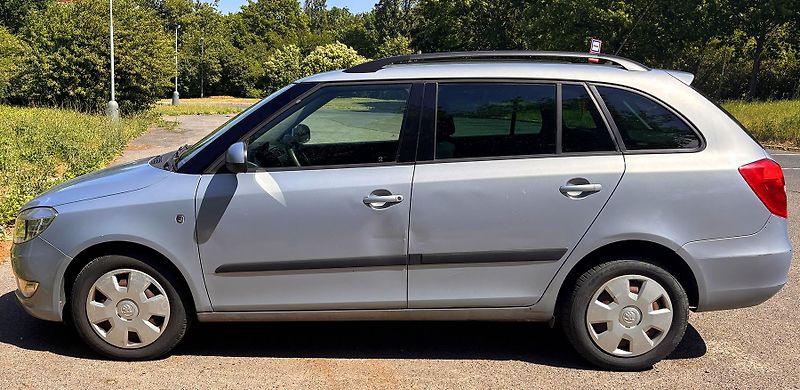 Škoda Fabia (2010) 1,2 TSI 63kW, nová STK - fotka 10 z 21