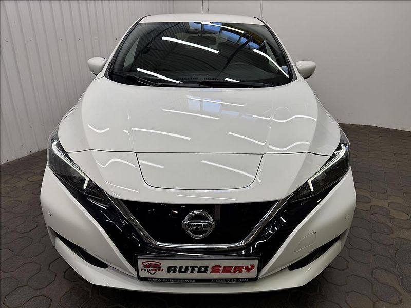 Nissan Leaf N-CONNECTA 110kW SOH 91% - fotka 13 z 38