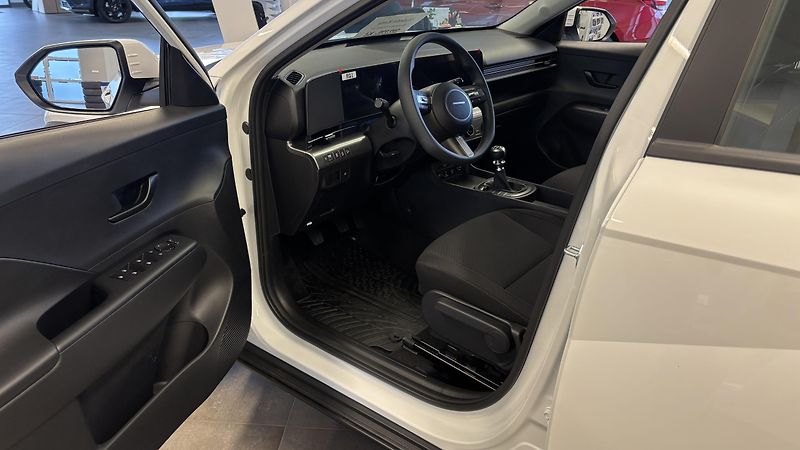 Hyundai Kona (2026) 1,0 TGDI COMFORT - fotka 5 z 9