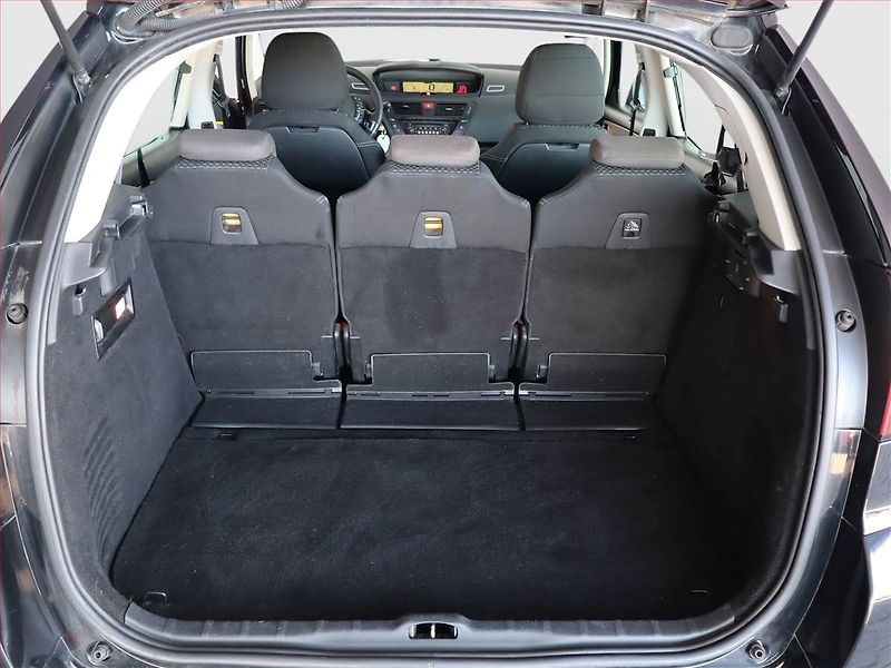 Citroën C4 Picasso (2012) 1.6 HDi, po STK, udržované - fotka 13 z 18