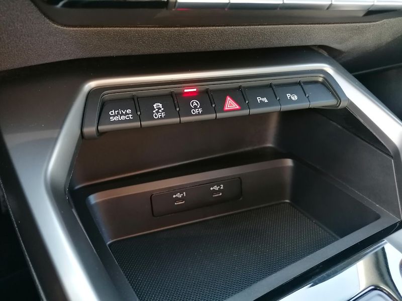 Audi A3 (2022) 35 TDi Sedan, Kůže ACC - fotka 24 z 32