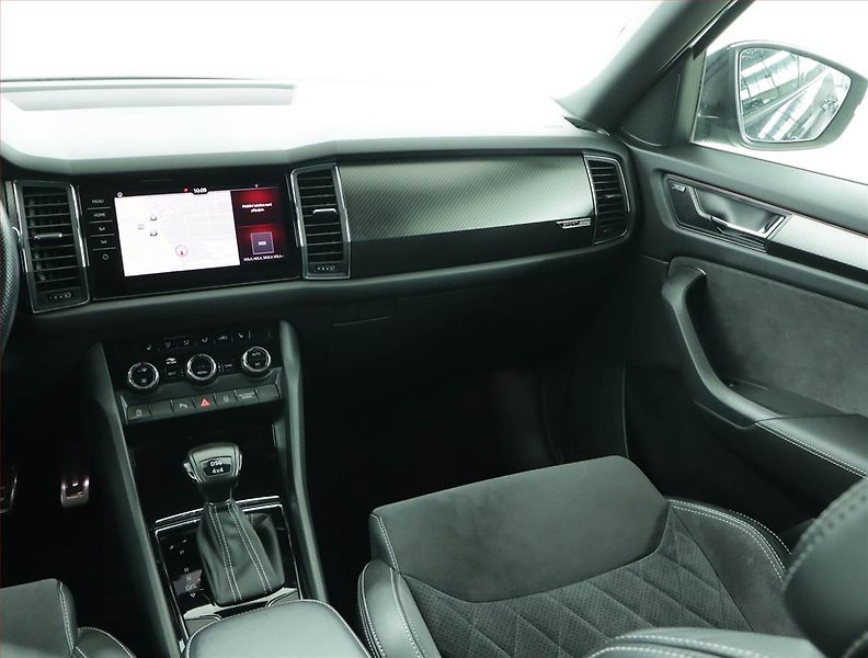 Škoda Kodiaq (2019) Sportline 2.0 TDI 4x4 - fotka 8 z 17