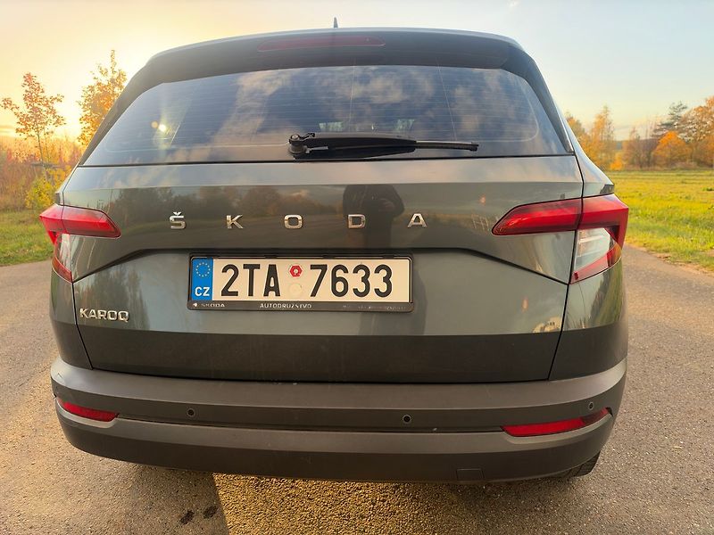 Škoda Karoq 1,5 TSI 110 kW ELEGANCE - fotka 4 z 14